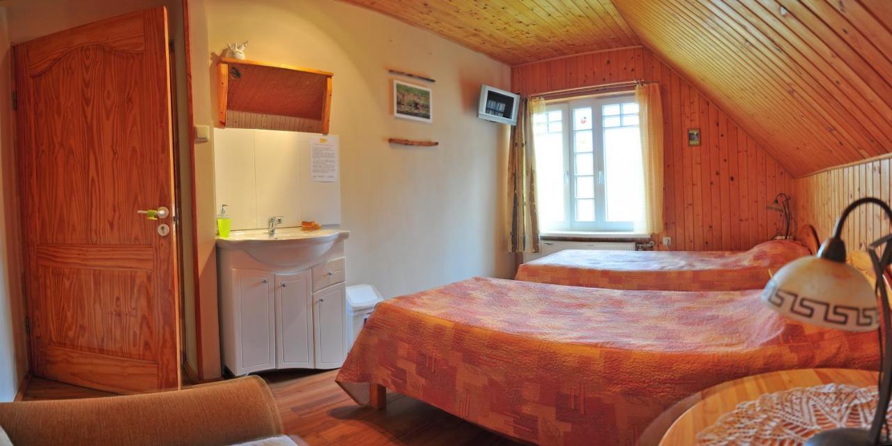 Guesthouse Leiputrija Ādaži Esterno foto