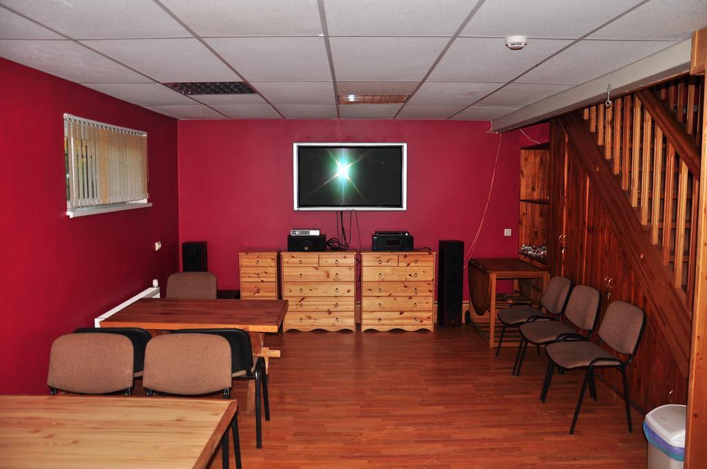 Guesthouse Leiputrija Ādaži Esterno foto