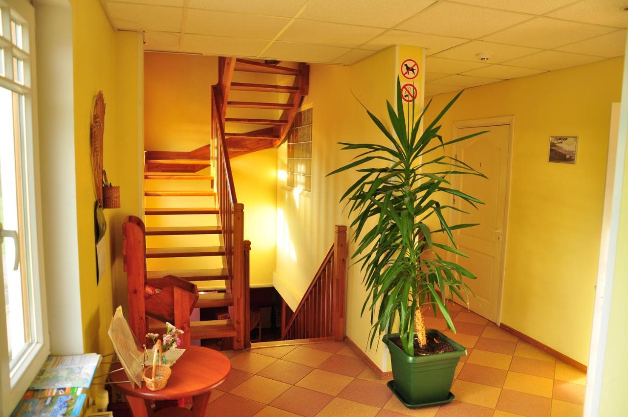 Guesthouse Leiputrija Ādaži Esterno foto