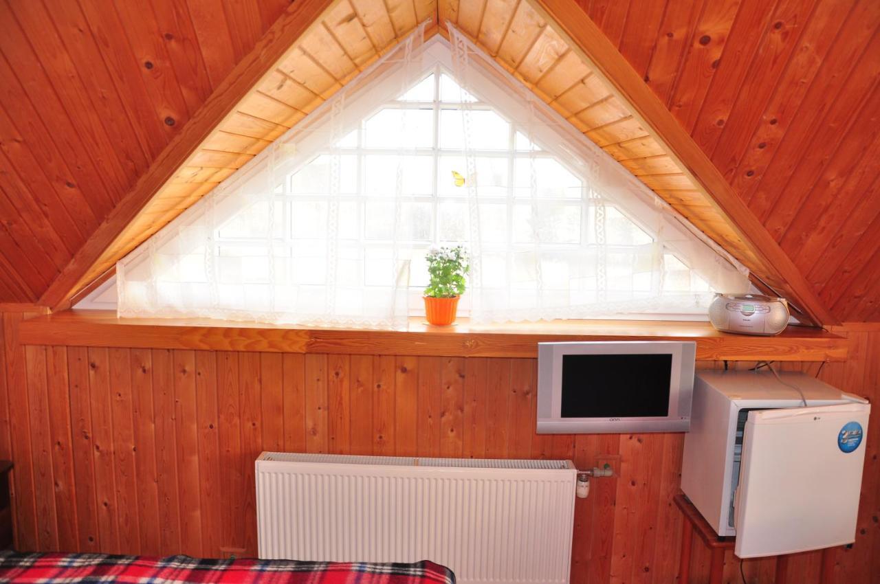 Guesthouse Leiputrija Ādaži Esterno foto