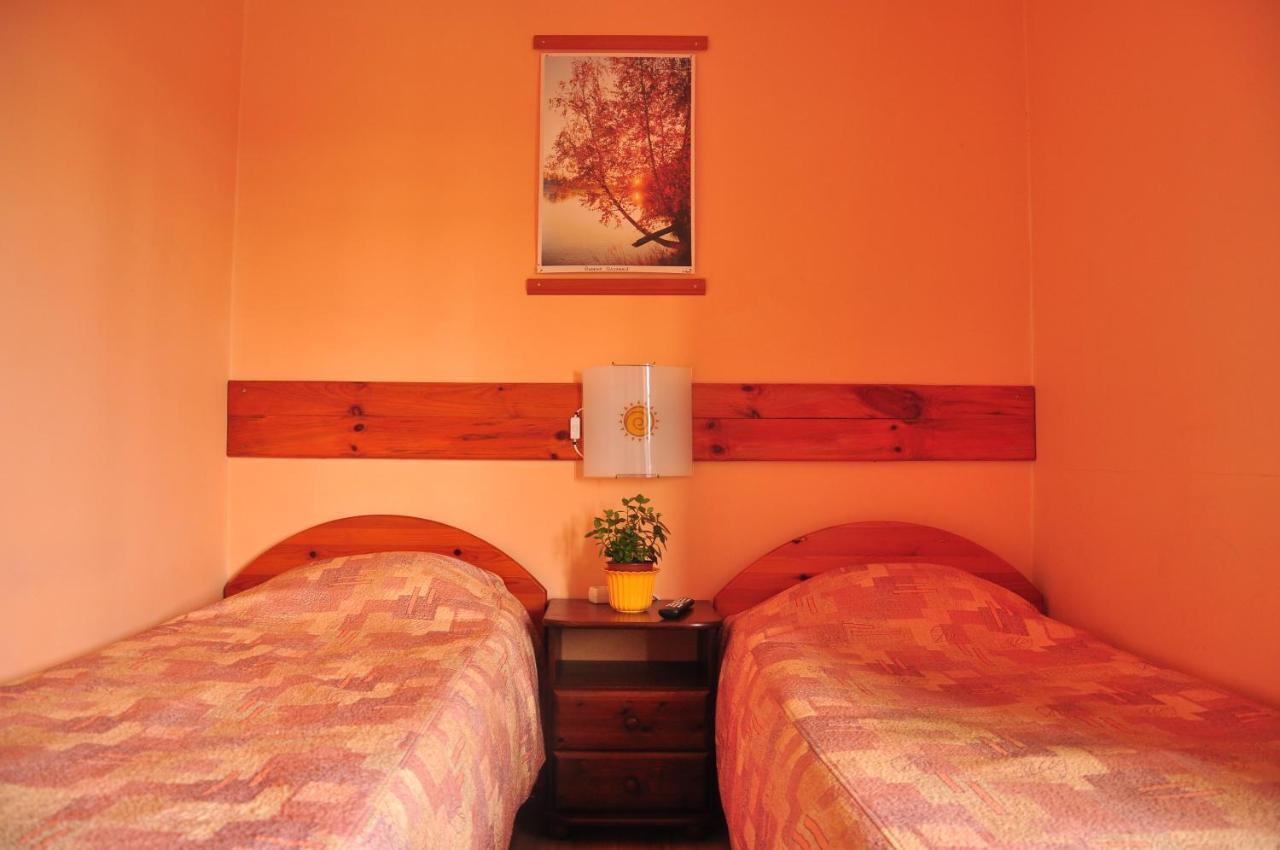 Guesthouse Leiputrija Ādaži Esterno foto