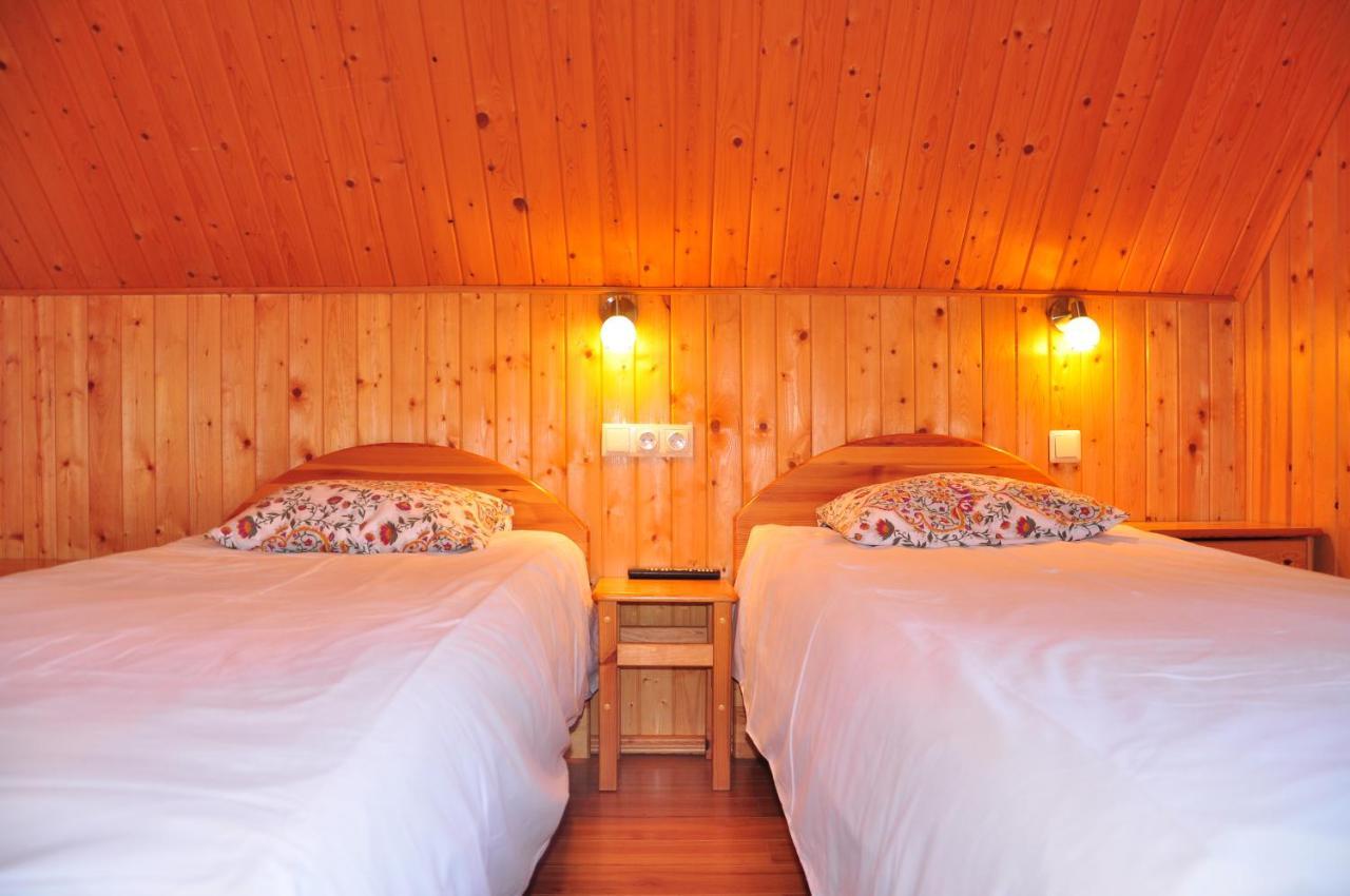 Guesthouse Leiputrija Ādaži Esterno foto