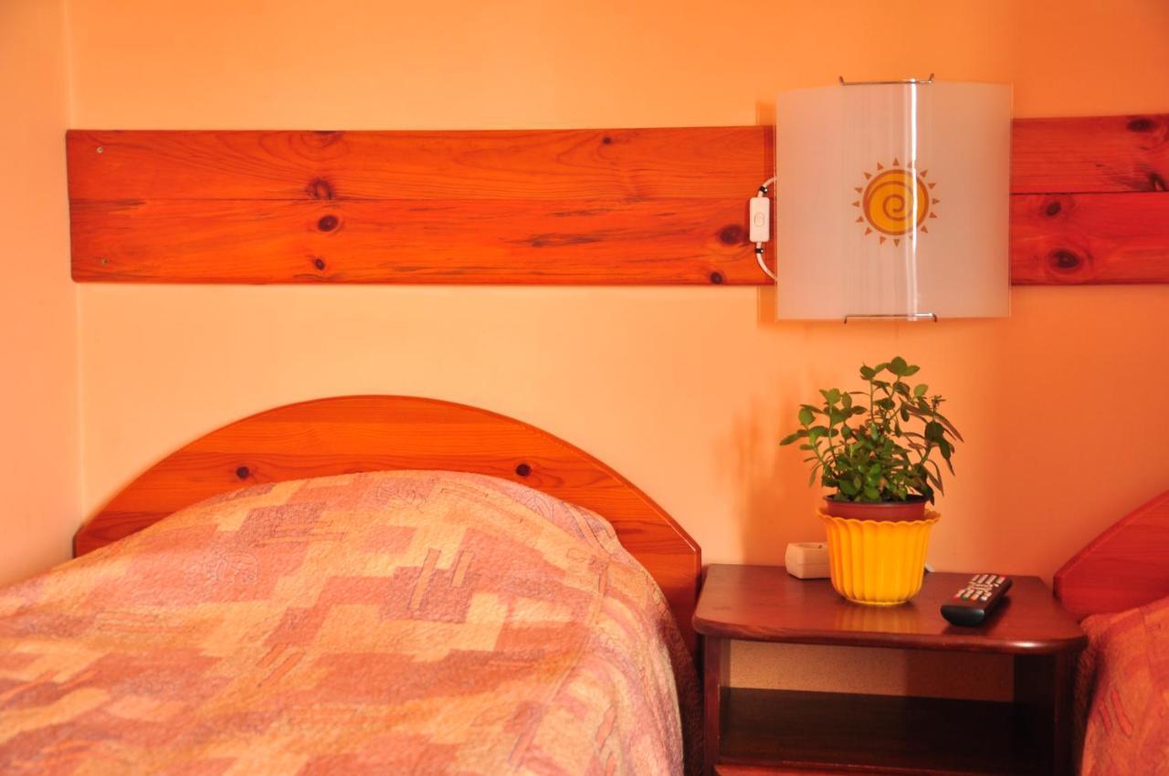 Guesthouse Leiputrija Ādaži Esterno foto